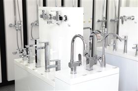 [桓迪卫浴]工厂展厅